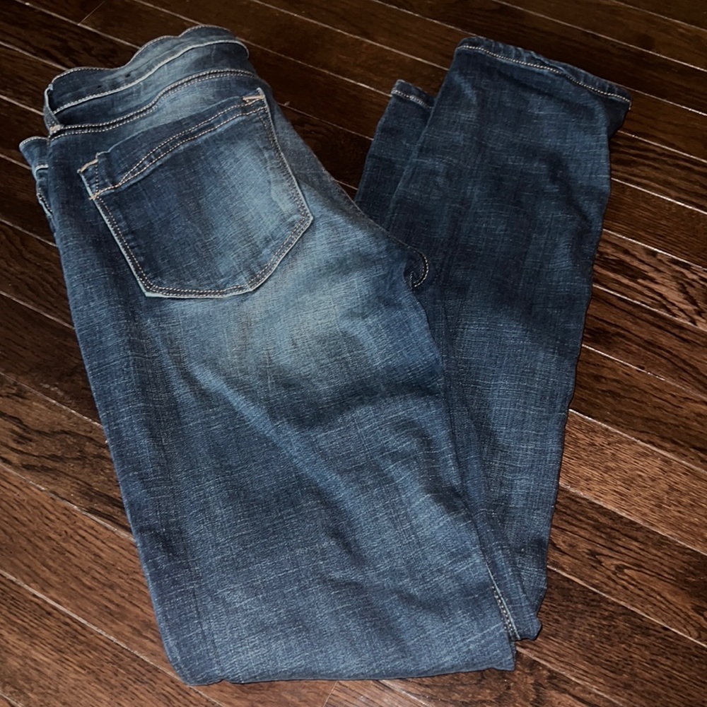 Skinny jeans